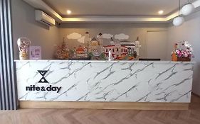 Nite&Day Semarang - Candi